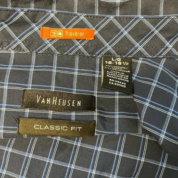 Van Heusen button down shirt - Picture 3 of 4